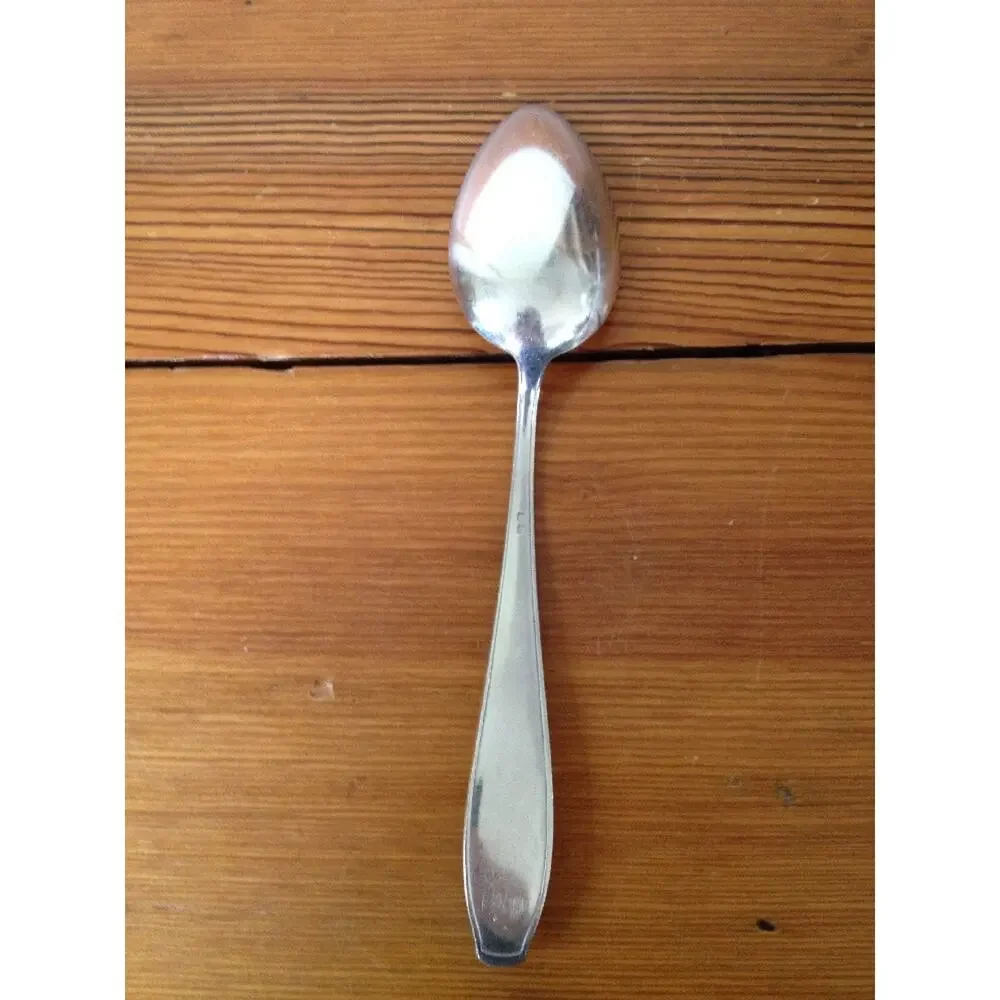Pair of 2 Vitnage Antique WMF 90 Silverplate Fancy Leaf Spoons Flatware 7